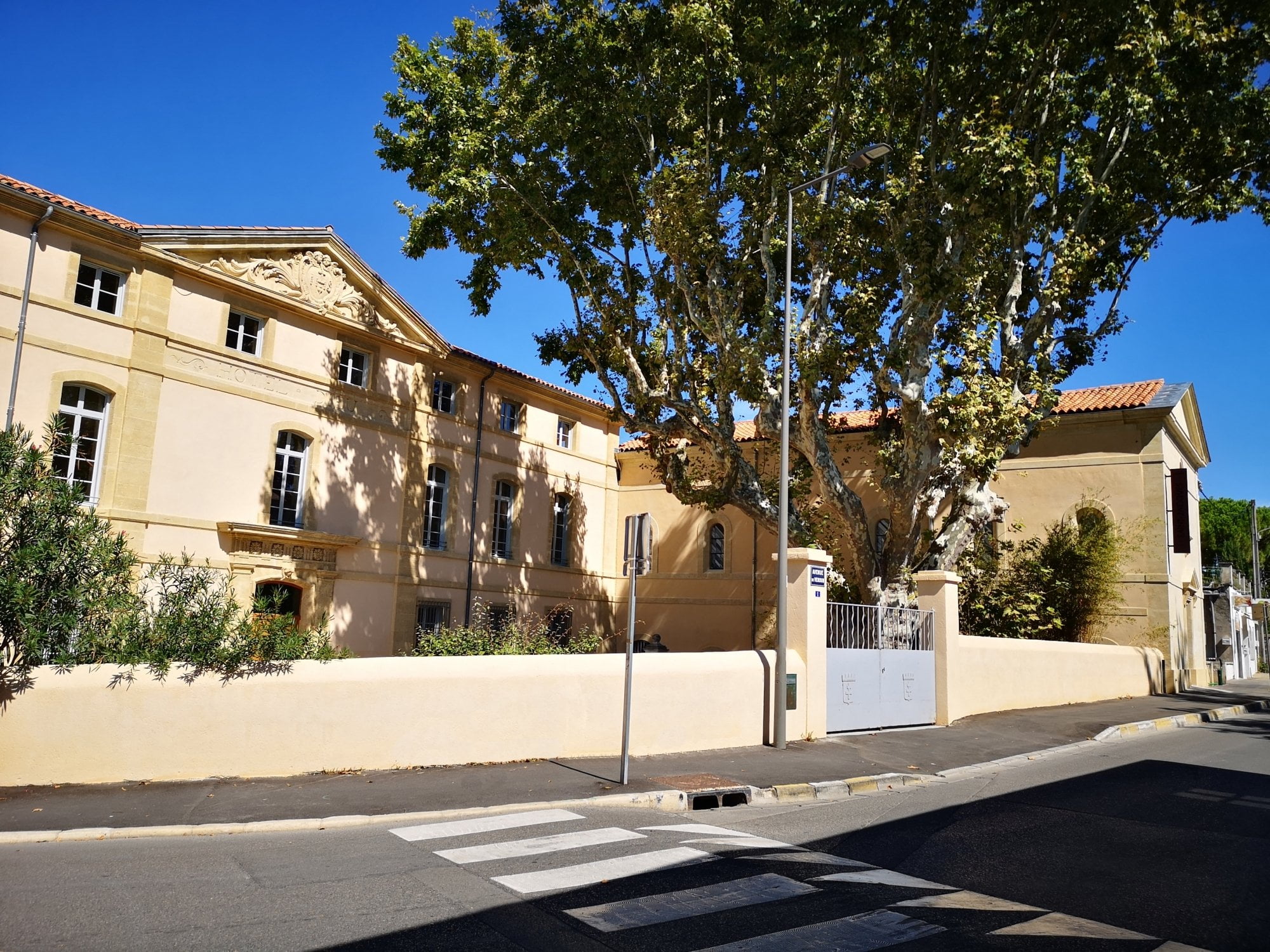 Actualités 55 hotel dieu lambesc