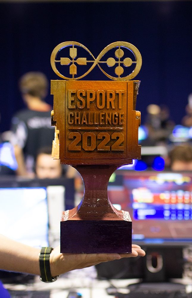 Centurio, au coeur de l'Esport 3 trophée - esport