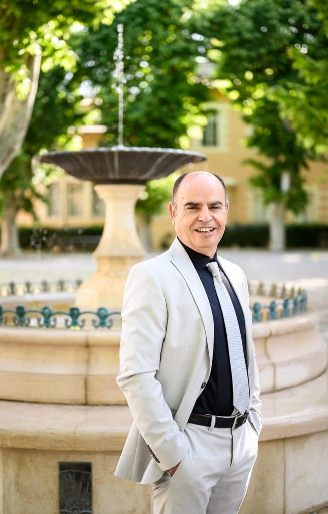 Les Arts et Métiers, l’école de l’industrie 3 Professeur Féthi Ben Ouezdou, directeur du campus d’Aix-en-Provence.