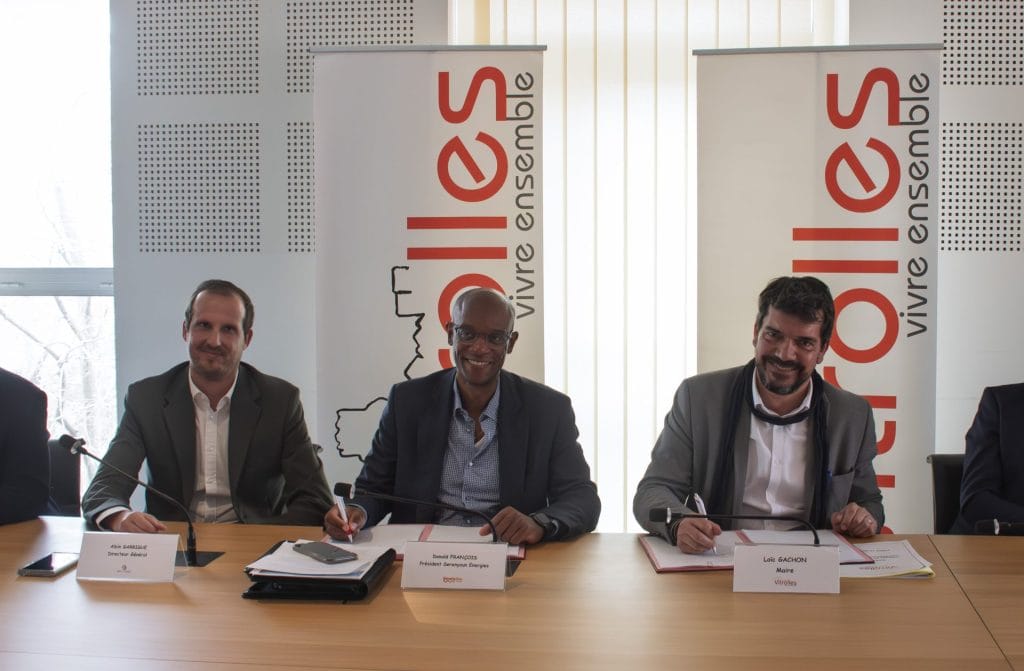 2025 03 10 Signature contrat concession_Vitrolles_SerenySun_Watteos ©Ville de Vitrolles